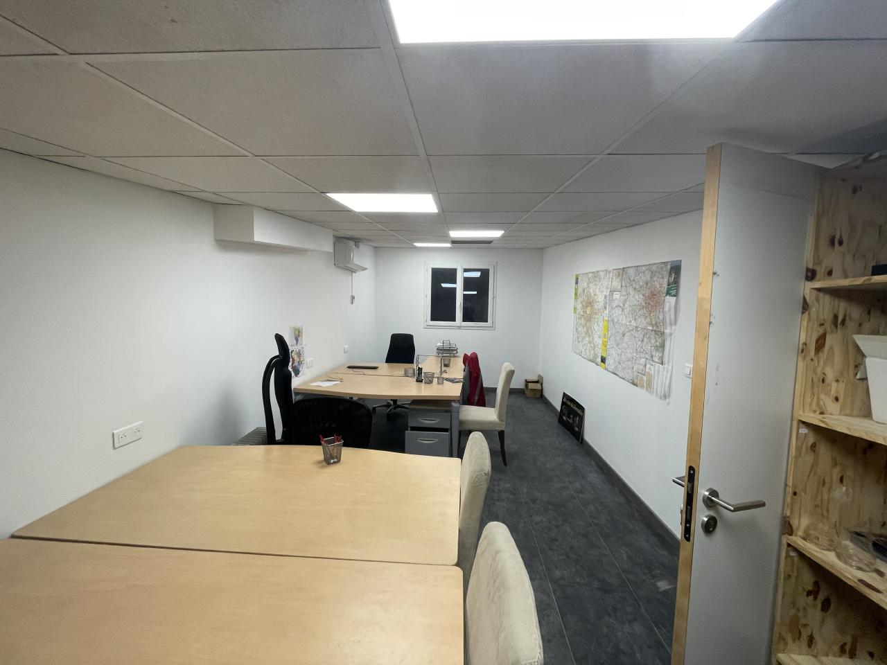Local d'activité Les Essarts-le-Roi 500m² Location local d'activité Les Essarts-le-Roi Yvelines OLACT2207620 3